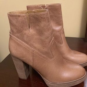 Tan Lucky Brand boots